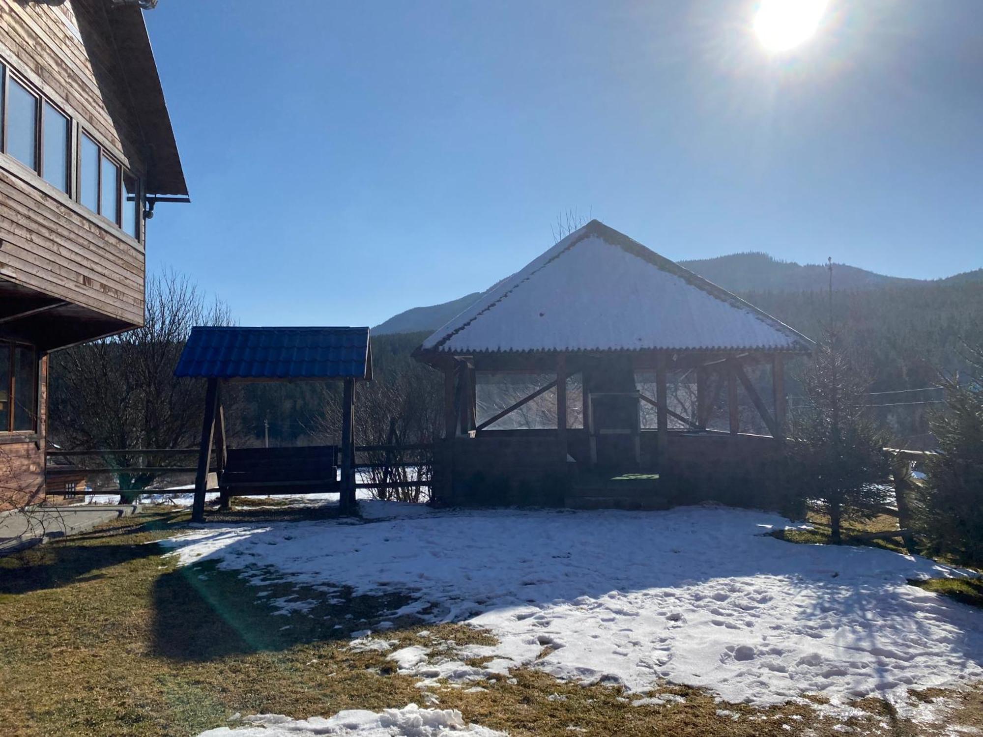 Apartamento Під Явором Vorokhta Exterior foto